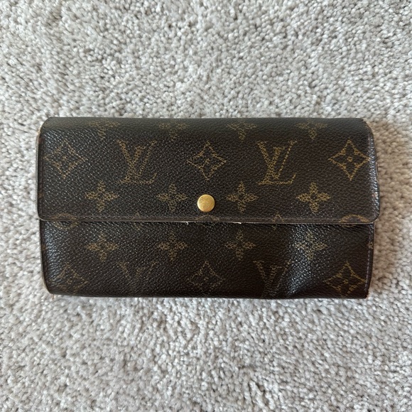 Louis Vuitton Sarah Wallet - vintage monogram - Picture 1 of 14